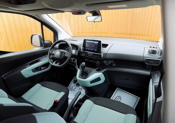 Citroen Berlingo cena 71900 przebieg: 19000, rok produkcji 2020 z Bieżuń małe 379